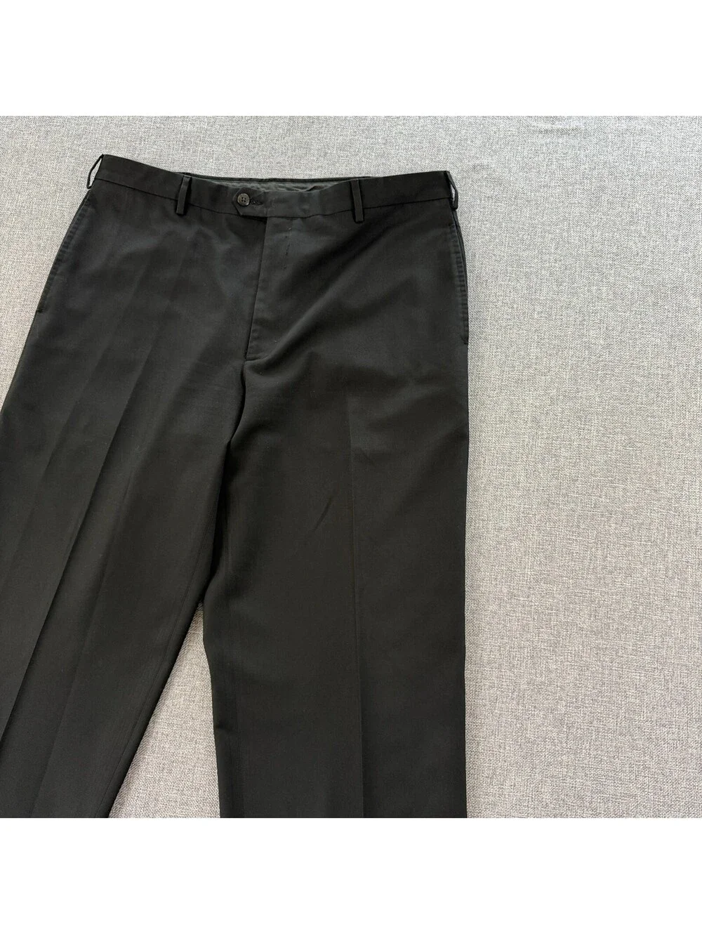 Van Heusen Dress Pants Mens 36x30 Black Flat Front Slacks Classic
